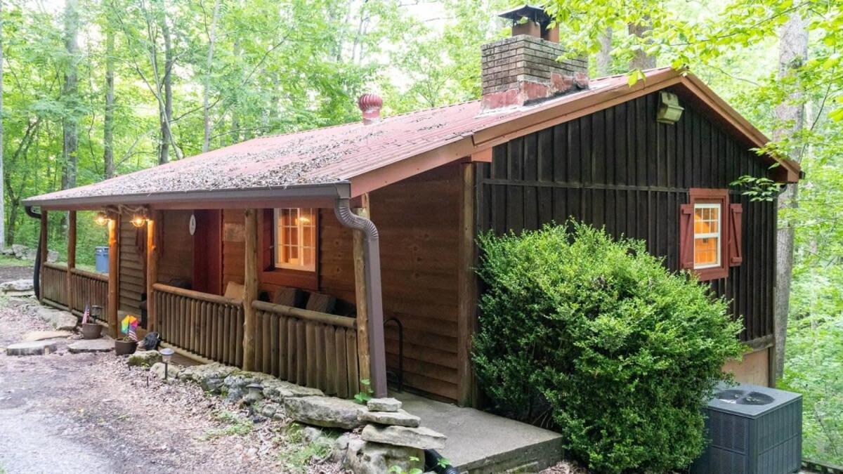 Smithville Secluded Cabin Living In This 3 Bedroom 1 Bath Cabin מראה חיצוני תמונה